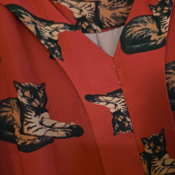 MODCLOTH - Minor Damange -  Cat Print Tank Top Collared V Neck Blouse in‎ Red 1X - Picture 5 of 11